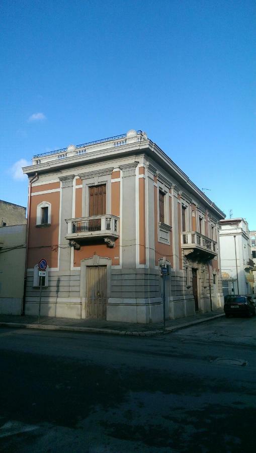 Palazzo Don Ruggiero Hotel San Ferdinando di Puglia Luaran gambar